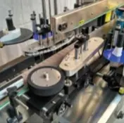 DOUBLE SIDES LABELING MACHINE4.jpg