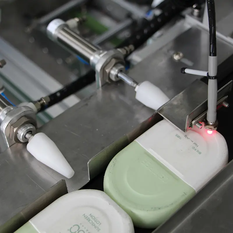 Horizontal bag packing machine2.jpg