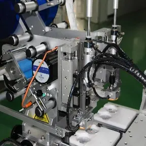 double labeling heads for precision and efficiency.jpg